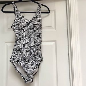 NWT Speedo Palm Black White One Piece Bathing Suit